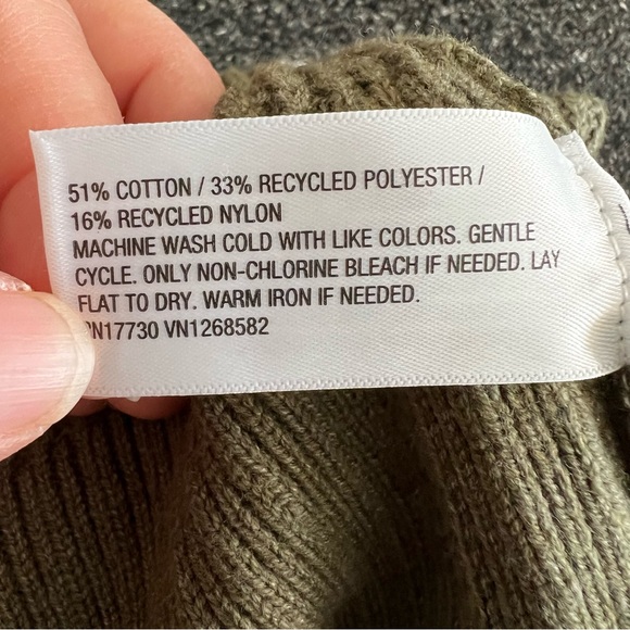 NWT Ava & Viv Green and Oatmeal Striped V-Neck Pullover Sweater- Size 1X - Picture 9 of 10